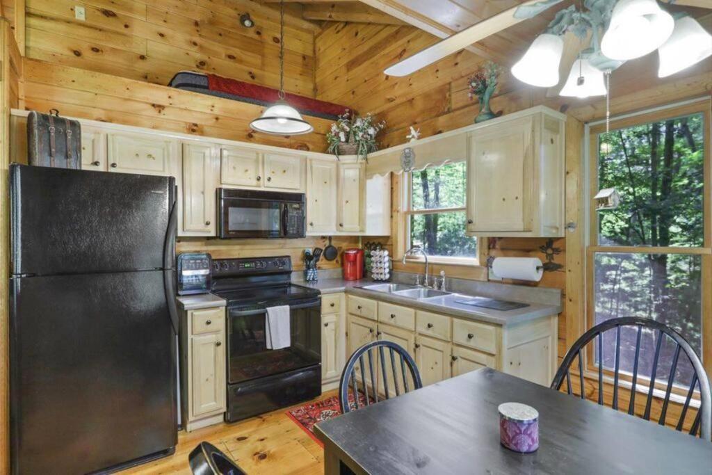 Open Studio Lodge At Little Rock Creek Cherry Log Exterior foto